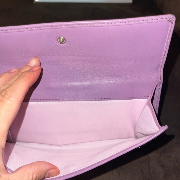 Coach - Picture 8 of 12